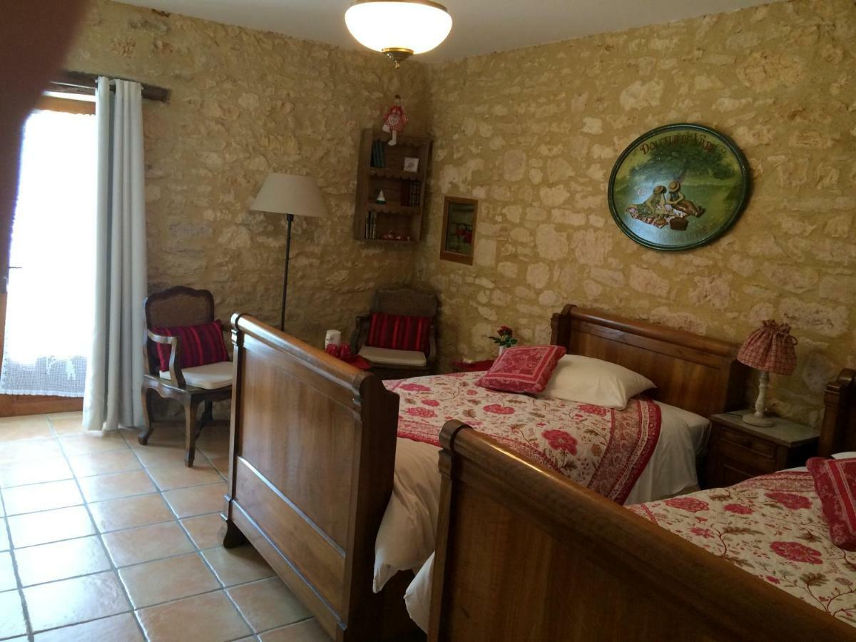 Chambres D'Hotes La Licorne Valojoulx Bagian luar foto